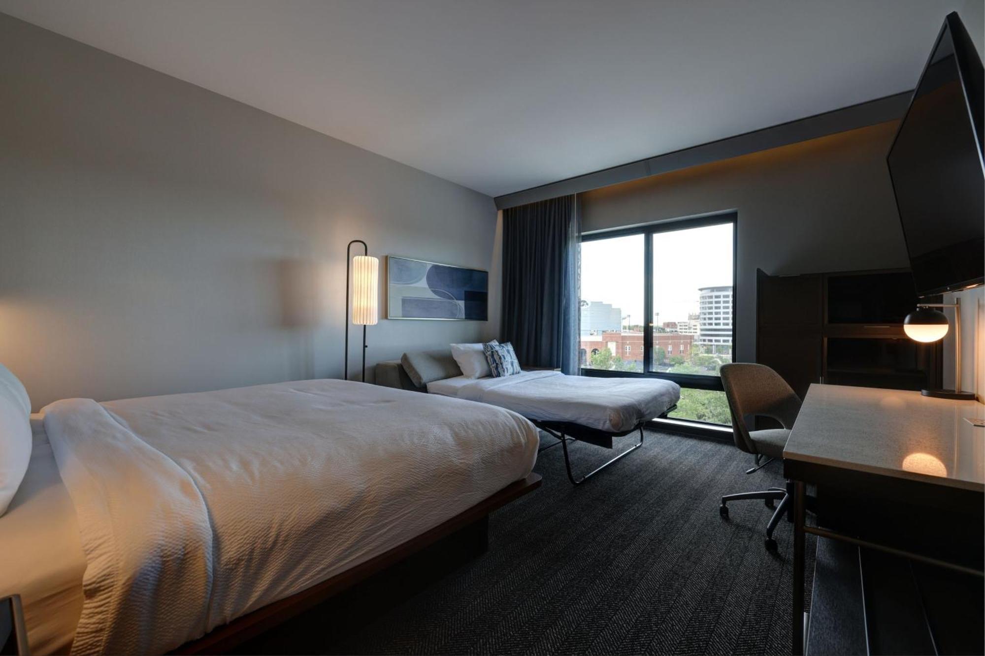 Courtyard By Marriott Iowa City University Heights Екстер'єр фото